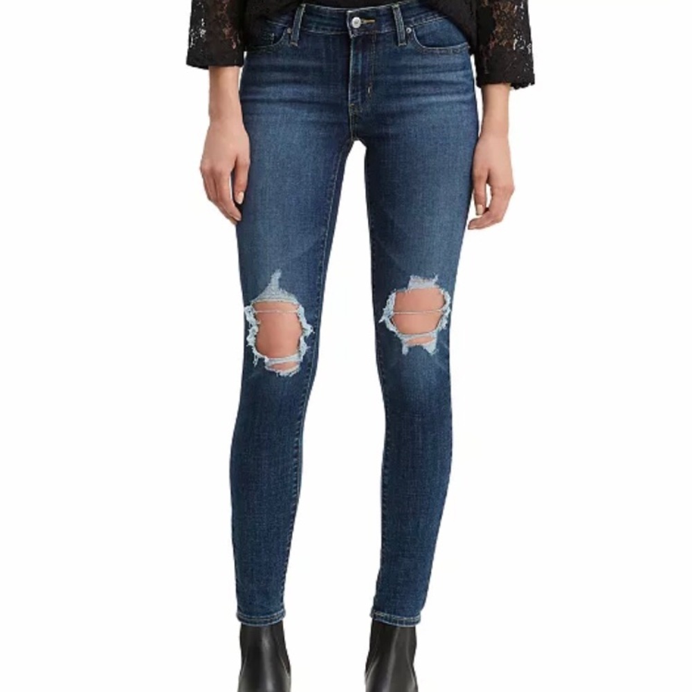 Levi jeans 711